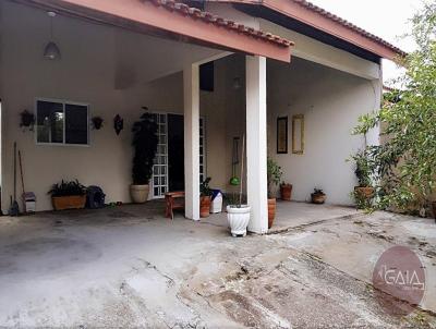 Casa para Venda, em Peruíbe, bairro Vila Romar, 3 dormitórios, 2 banheiros, 1 suíte, 2 vagas